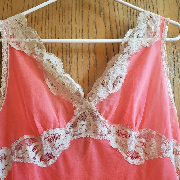 vintage 60s nightgown Barbiecore lingerie chemise - Picture 3 of 14